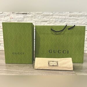 Gucci Shopping Bag w/ Dust Bag, Shoe Box & Laces
